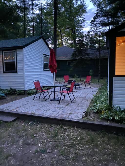 Big Blue Lake Cottages, Llc - Cottage #5 Holton Exterior photo